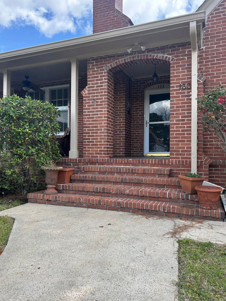 Pressure Washing for EZ Painting & Washing in Macon, GA