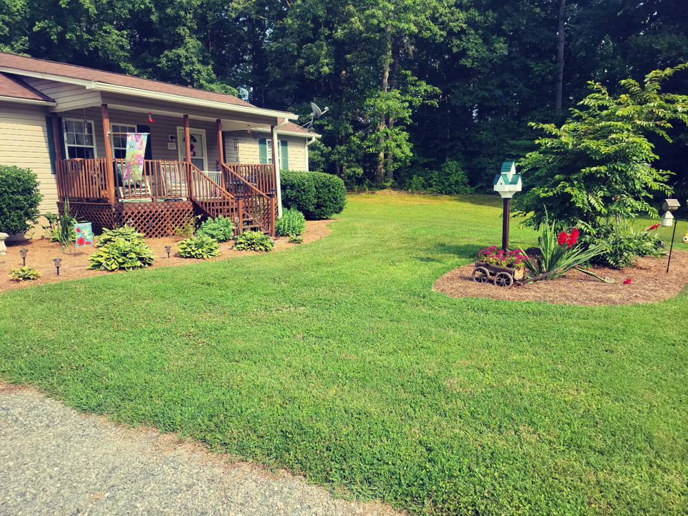 All Photos for Piedmont Lawn and Landscaping in Lexington, NC