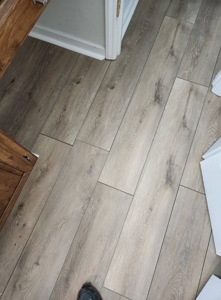 All Photos for Gunderson & Ranieri Remodeling & Rentals  in Columbia,  SC