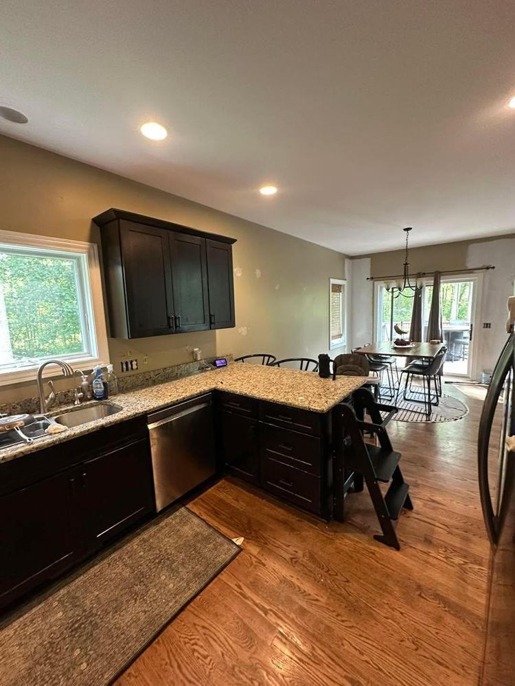 All Photos for Matt Meranda Painting in Grand Rapids, MI