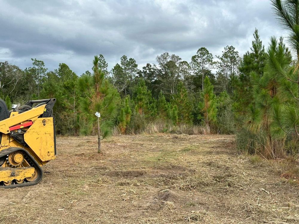 All Photos for White’s Land Maintenance in Milton,, FL