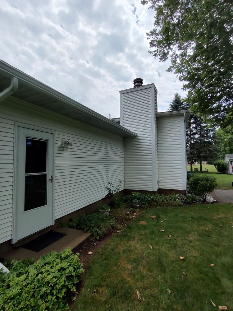 All Photos for MMN Cleaning PressureWashing & Gutter Cleaning LLC in Medina, New York
