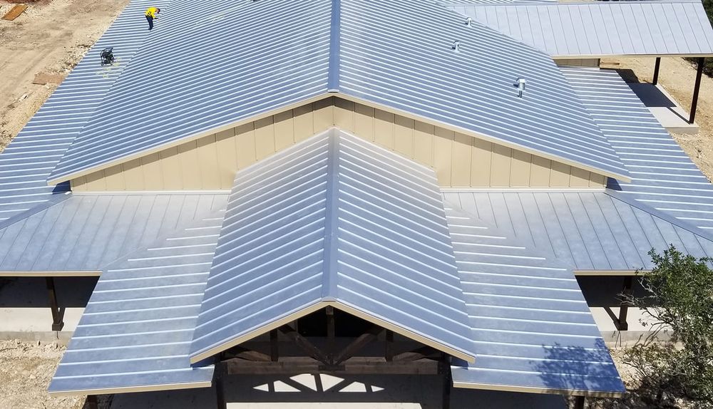 T&B Roofing team in Somerset,  TX - people or person