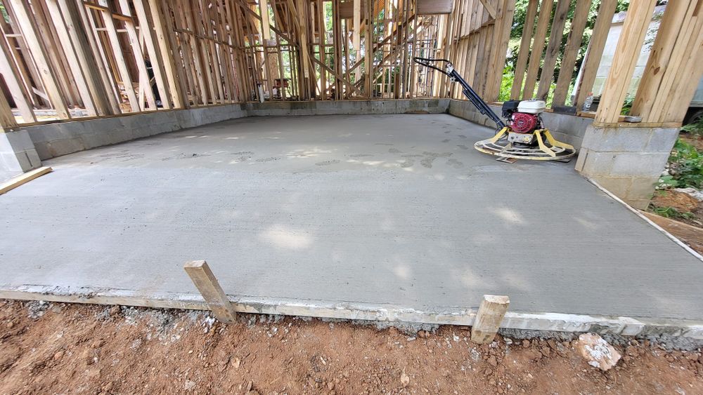 Huerta's Concrete Finishing team in Pontotoc, MS - people or person