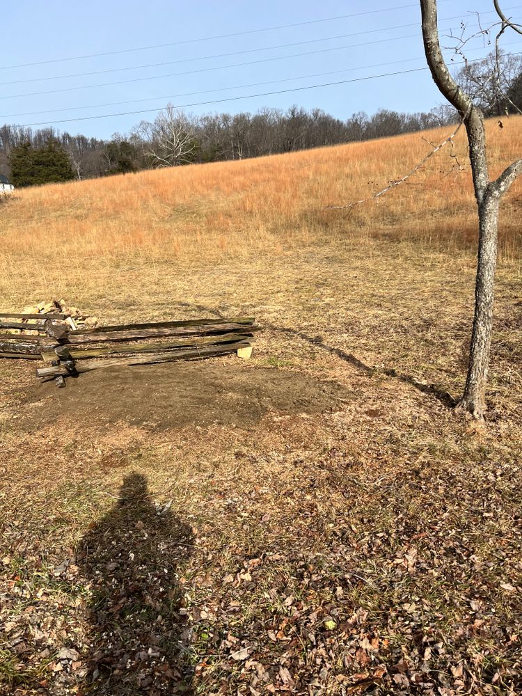 All Photos for Valencia’s Lawncare in Charlottesville, VA