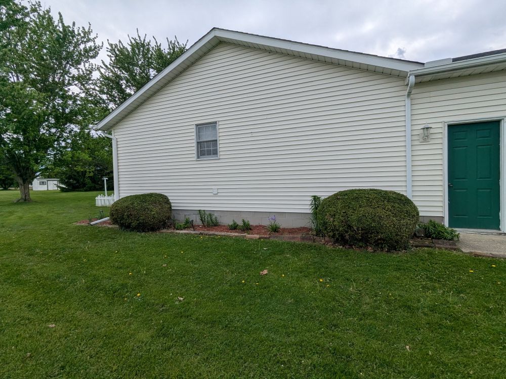 All Photos for Hendricks Mowing in Amherst, OH