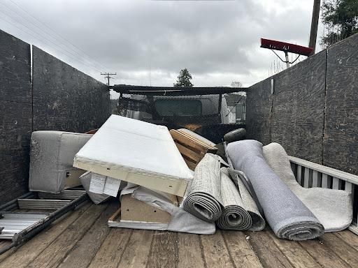 All Photos for Sol Junk Removal in Independence, OR
