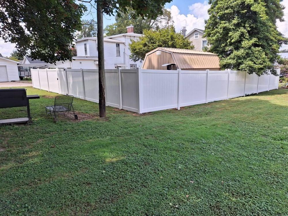 All Photos for Apex Fence in Henderson, KY
