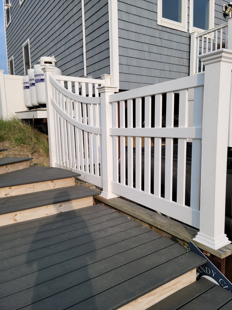 Vinyl Fences for Azorean Fence in Peabody, MA