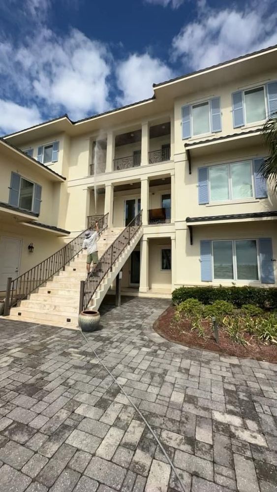 All Photos for All-Star Lawn Care & Soft Washing in Mobile, AL