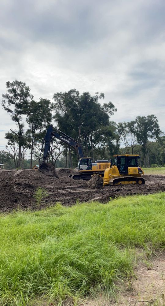 Excavating for Davis Contracting & Site Work in Adams Run, SC