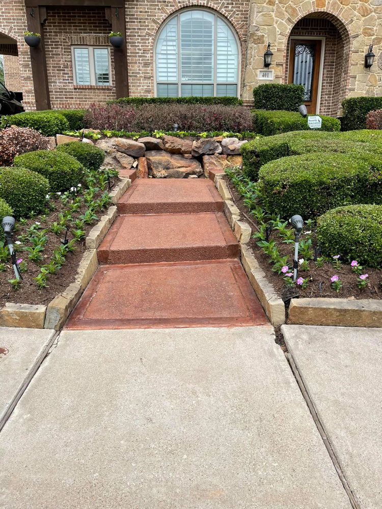 Seasonal color changes for Guerrero's Landscape in Fort Worth,  TX