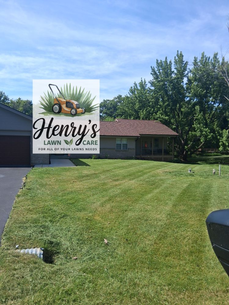 All Photos for Henry's Lawn Care in Rockford, IL