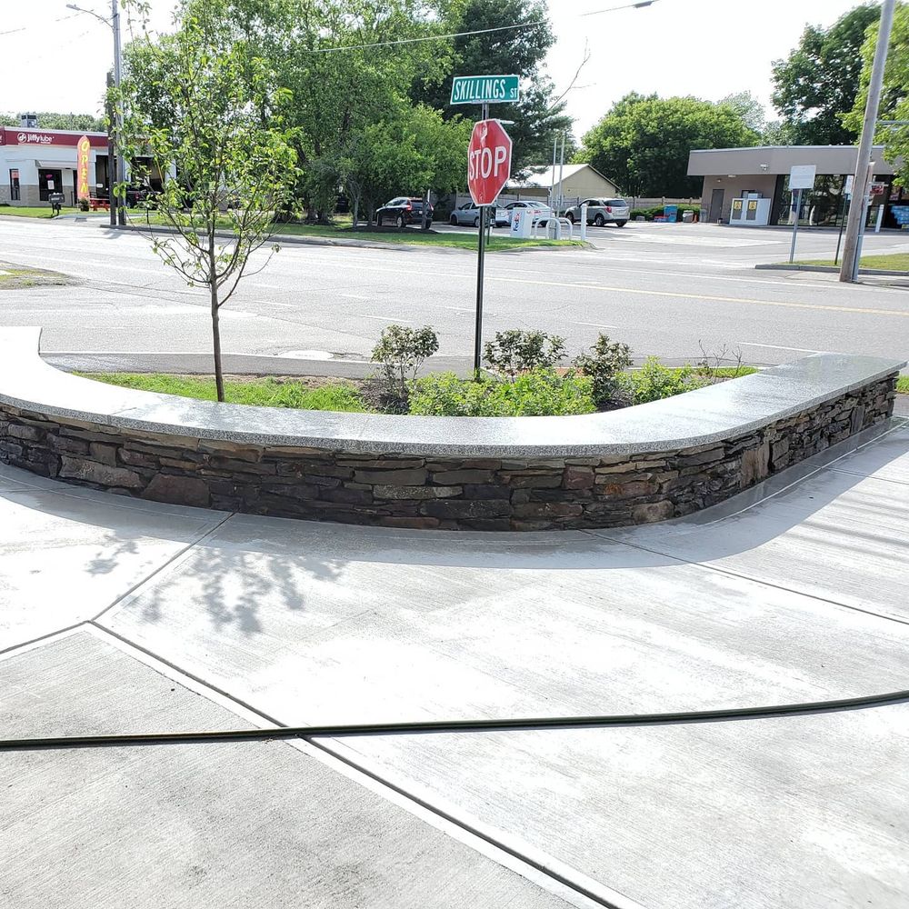 All Photos for 207 Stonework in Kennebunkport, ME
