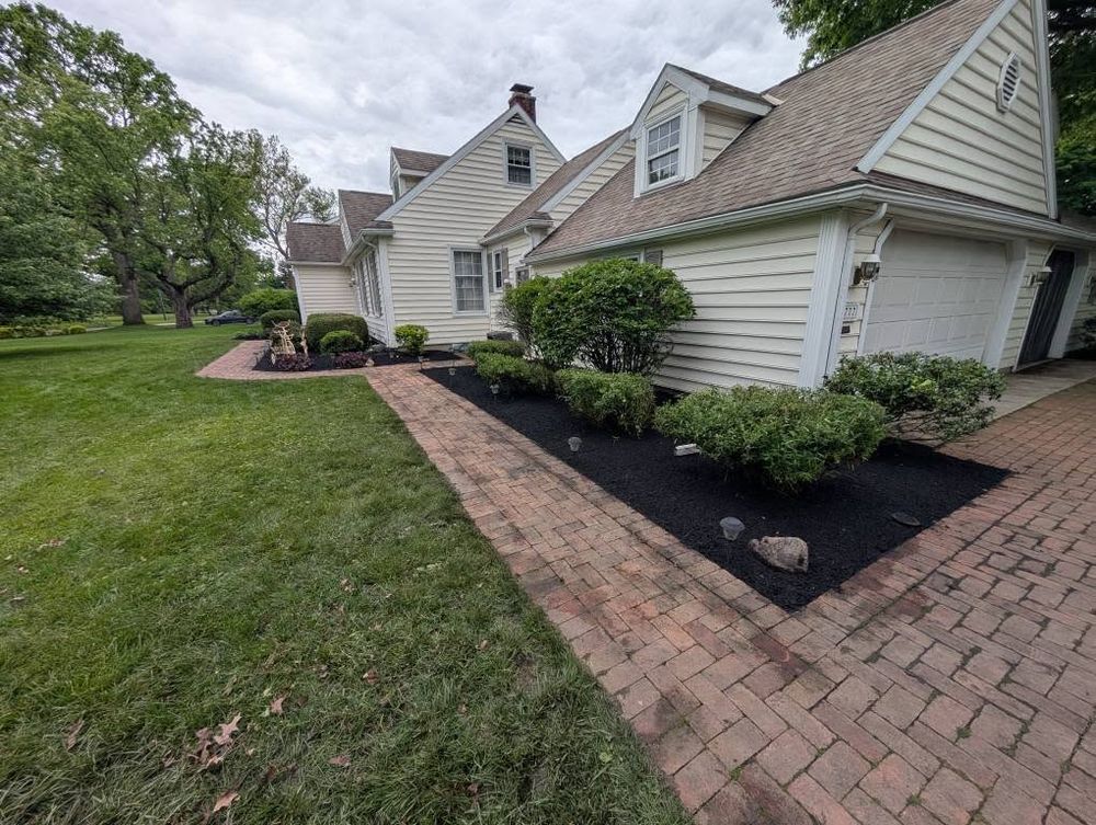 Landscaping for Knapps Landscaping and Lawn Care in Marion, OH
