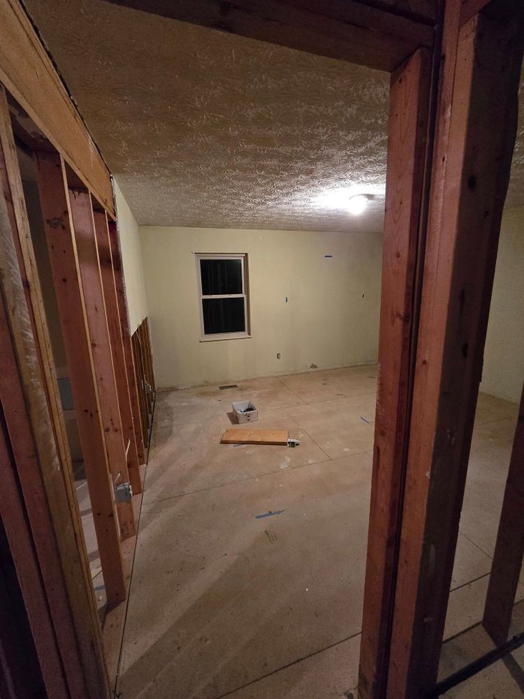 All Photos for Shelton’s Construction in London, KY