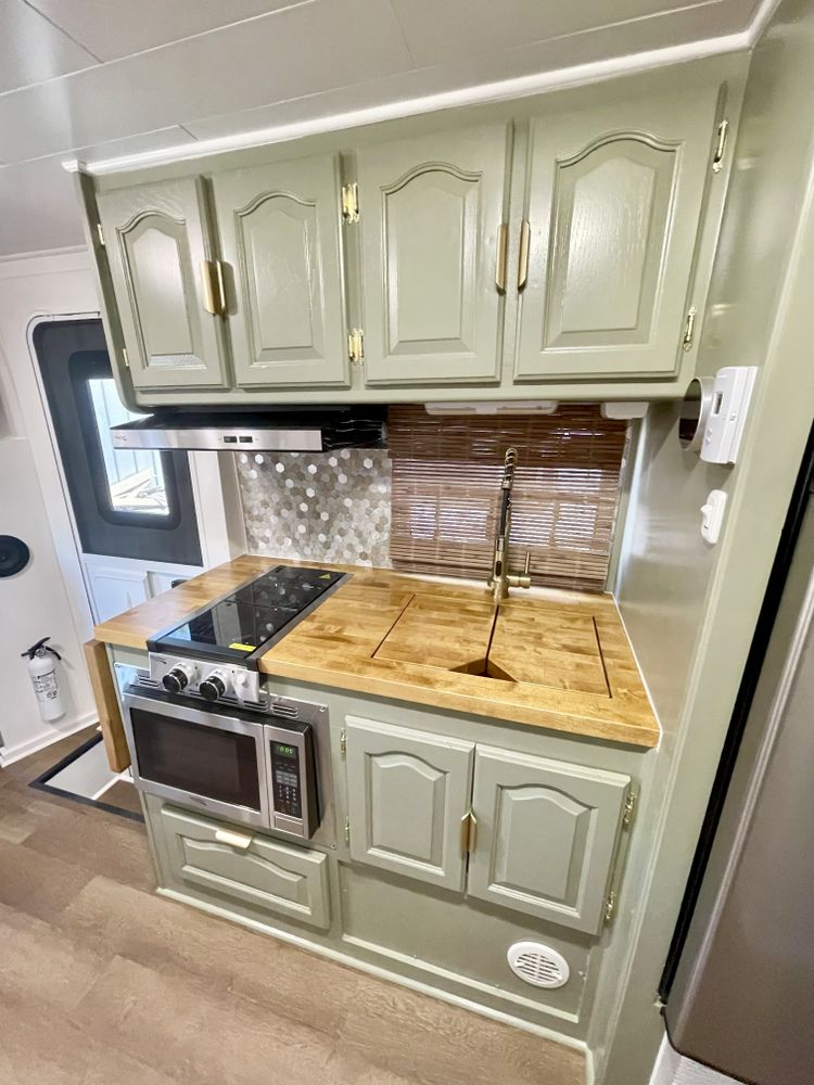 All Photos for Mauka to Makai RV Renovations in Los Angeles, CA