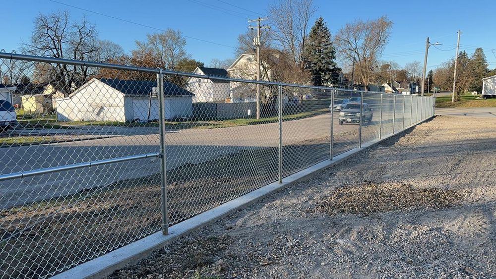 Fence Installation for Illinois Fence & outdoor co. in Kewanee, Illinois