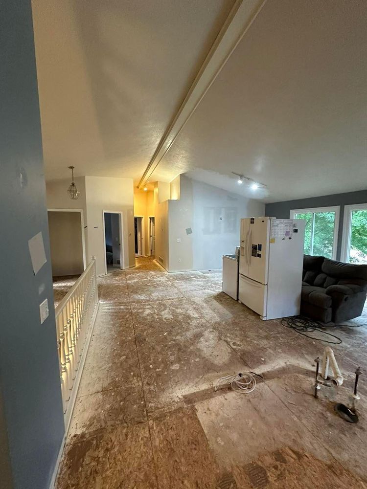 All Photos for Matt Meranda Painting in Grand Rapids, MI