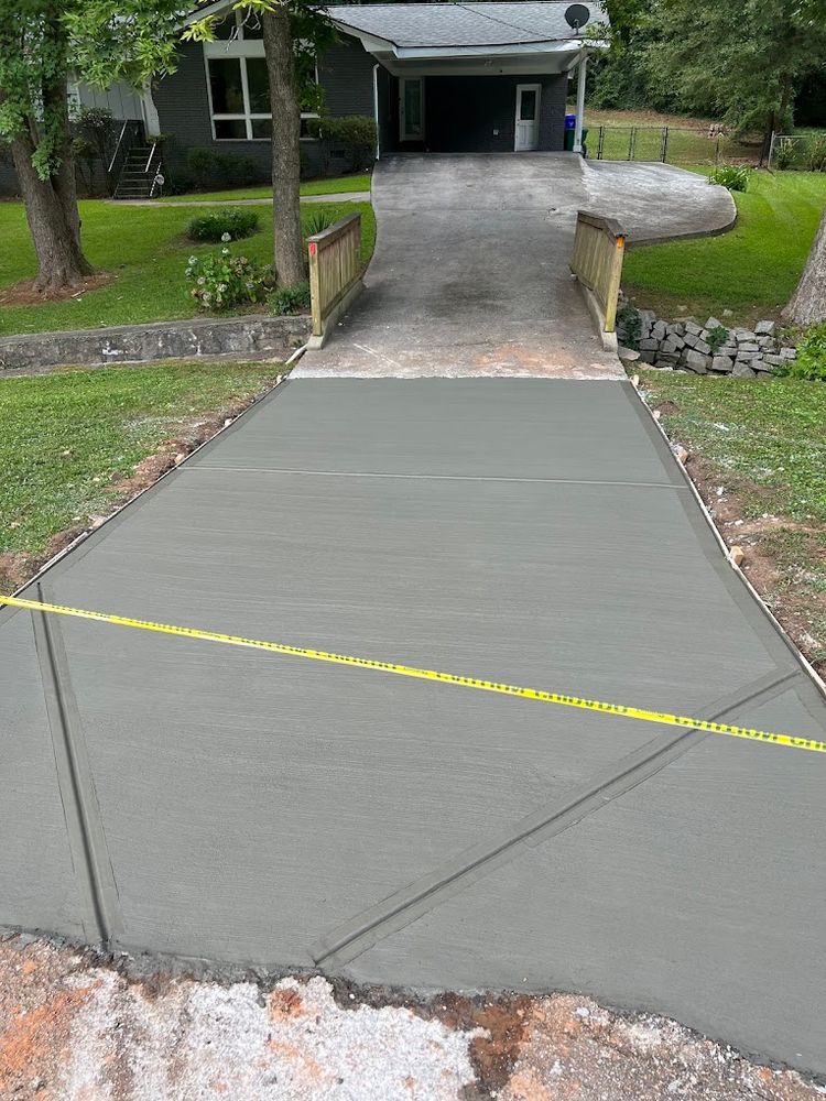 Residential Concrete for A&A CONCRETE LLC in Lake City, GA