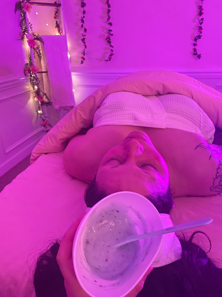 Clients for Luxury Aesthetics Spa in Savannah, Georgia