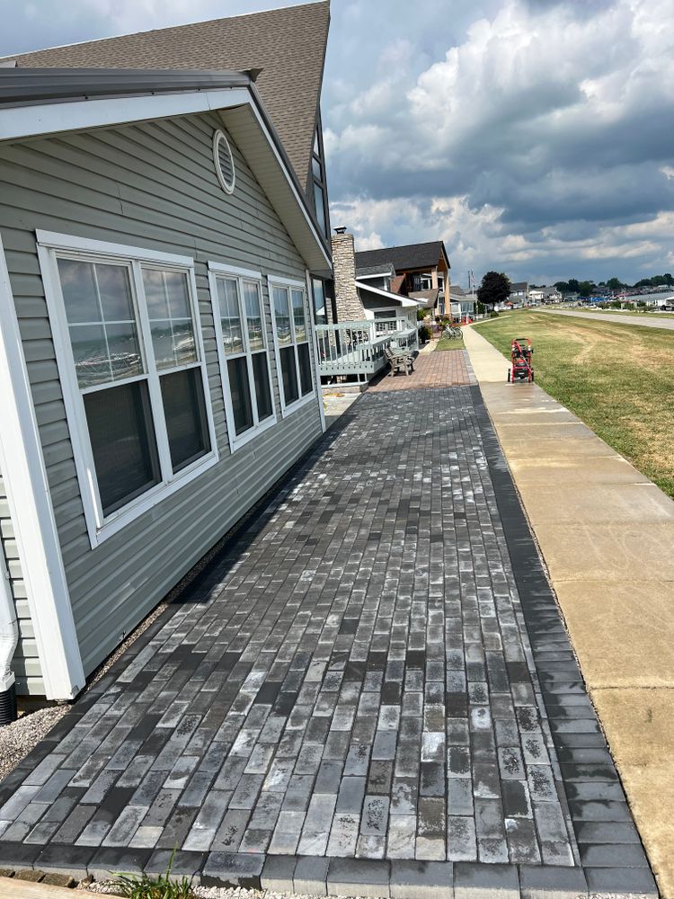 Paver Patio Installs for Dewhurst Landscaping & Lawncare in Pickerington, OH