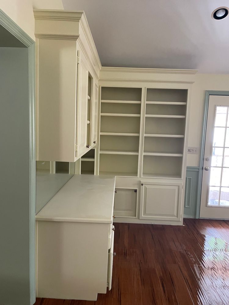 Cabinet Painting  for Palmetto Quality Painting Services in  Charleston, South Carolina