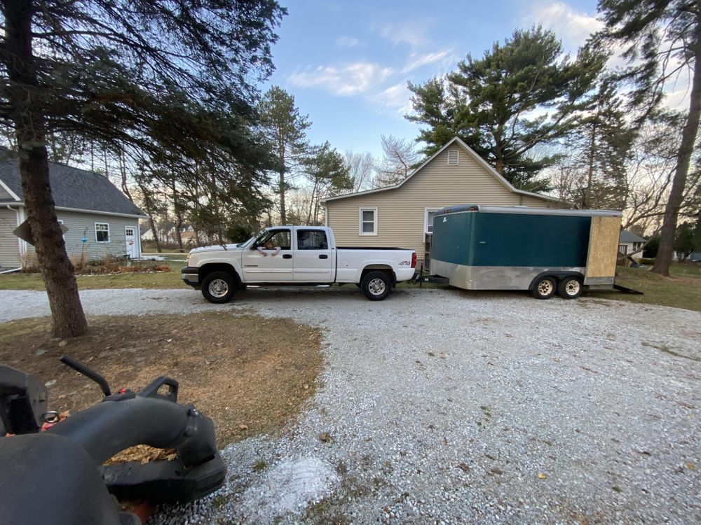 Fall Clean Up for Lake Huron Lawns in Marysville, MI