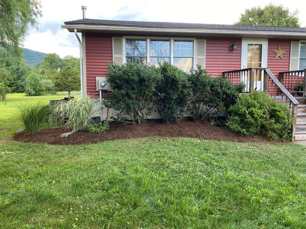 Fall and Spring Clean Up for Cuellar Lawn Care in Highland , NY 