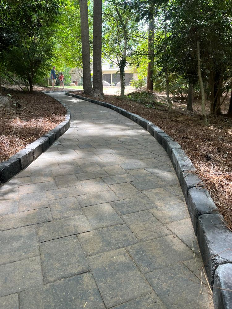 Landscaping for Oasis Outdoor Living, LLC in Huntersville, NC