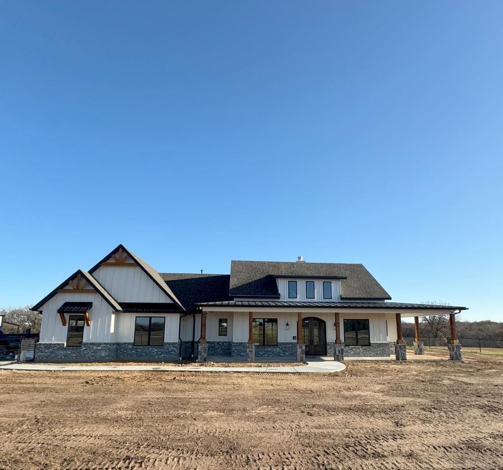 Custom Homes for Tailor Made Custom Homes in Collinsville, TX