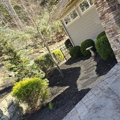 All Photos for Lopez Landscaping and Tree Service  in Waynesville, NC
