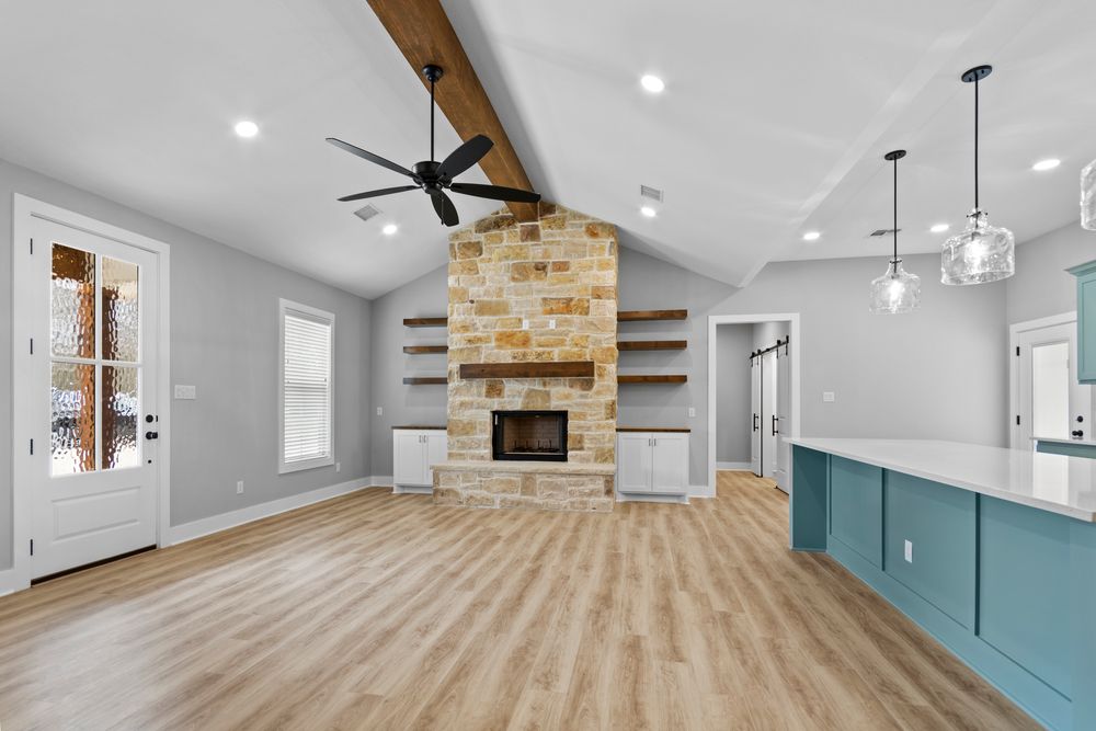 All Photos for Easterling Homes in College Station, TX