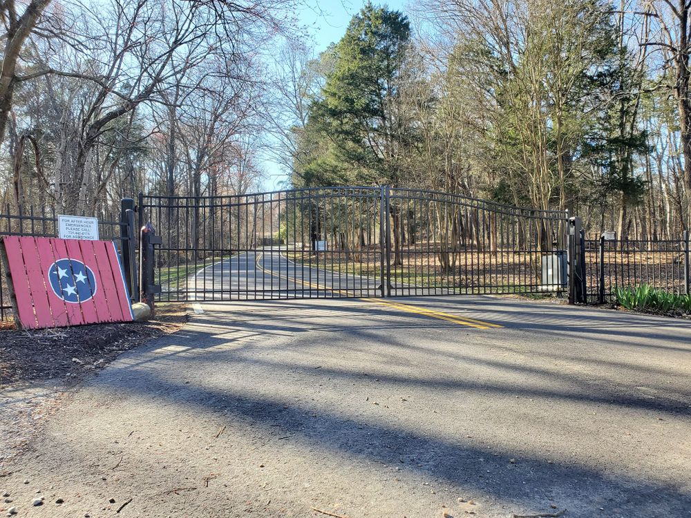 Fences for Gross Fence Co & Access Control in Lexington, TN