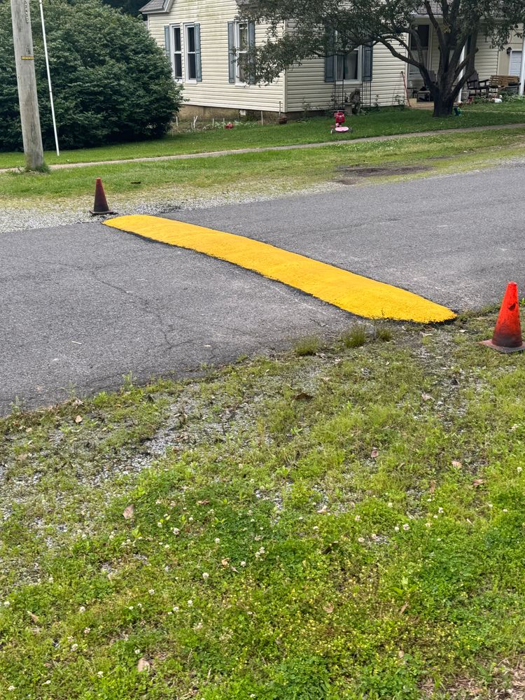 Asphalt Sealcoating for Clear Choice Asphalt Services  in Paducah, KY