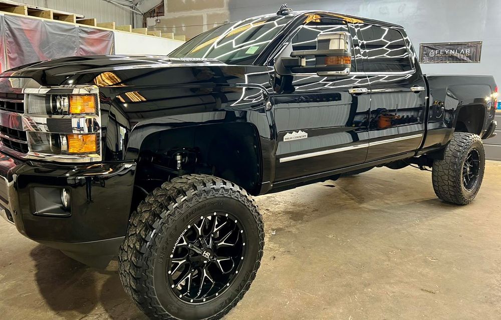Our Exterior Detailing service is a great way to get your Lifted Trucks exterior looking new again! We offer 3 packages from our standard to ultimate wash.  for Superior Auto Spa in Chalmette, LA