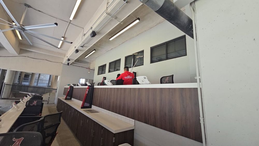High Rise Window Cleaning for Sunlight Building Services in Birmingham, AL