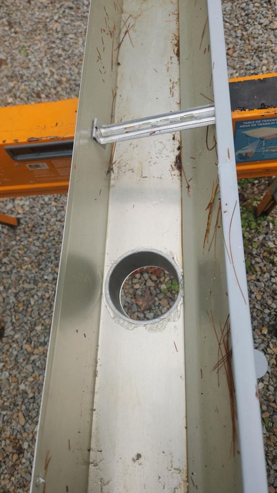 All Photos for Top Hand Roofing and Gutter in Pomeroy, OH