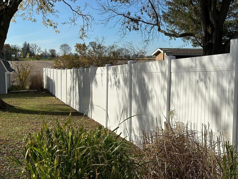 Fence Installation for Illinois Fence & outdoor co. in Kewanee, Illinois