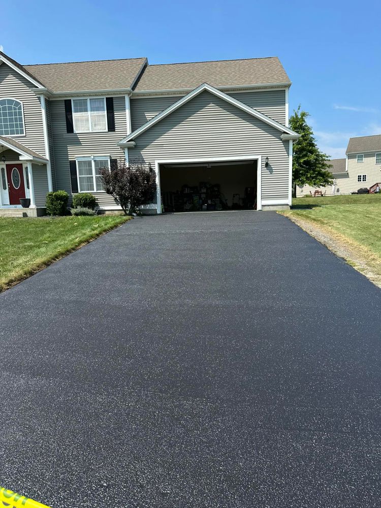 Asphalt Paving and Sealcoating for Curb Appeal Asphalt Paving and Sealcoating  in Rhode Island, Rhode Island