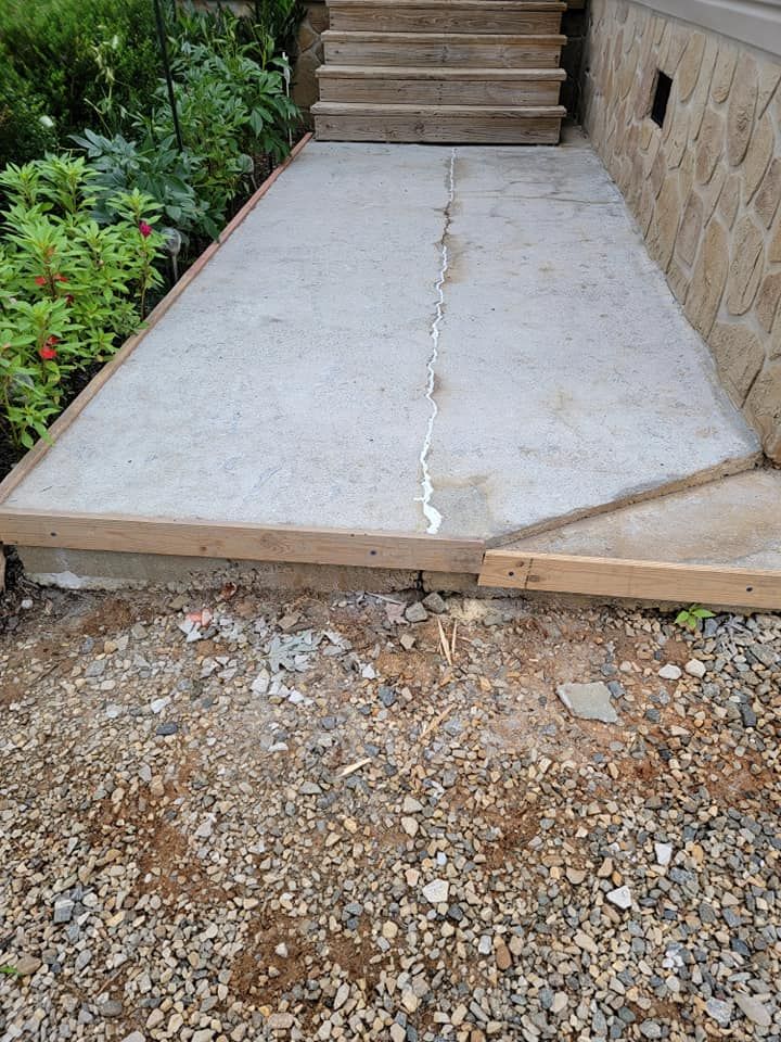 Our Concrete Slab Construction service offers durable, expertly crafted slabs for your home’s foundation, patios or driveways. We ensure strength, precision, and longevity while enhancing the overall appeal of your property. for Gunter's Concrete in Newport, TN