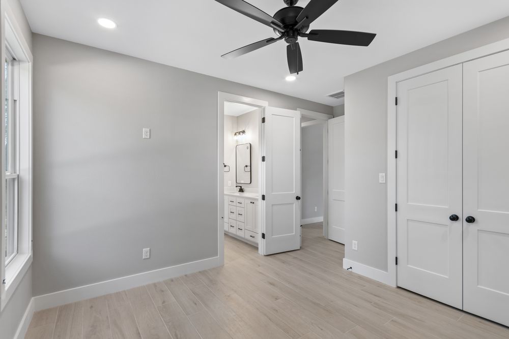 All Photos for Easterling Homes in College Station, TX