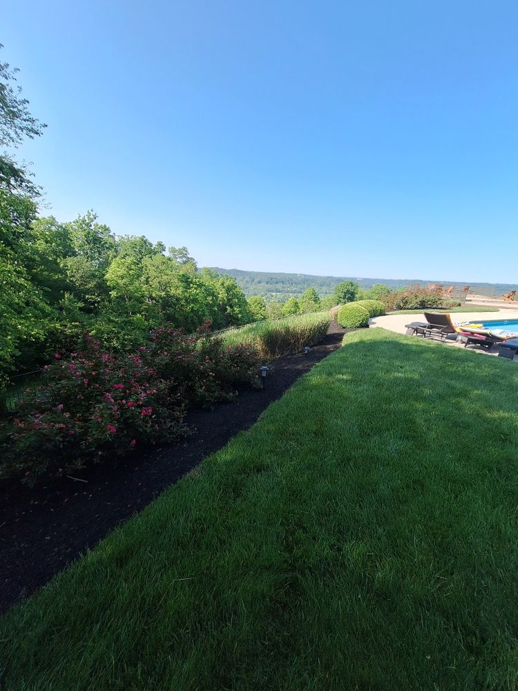 All Photos for Cincinnati’s Finest Landscape Services LLC in Cincinnati, OH