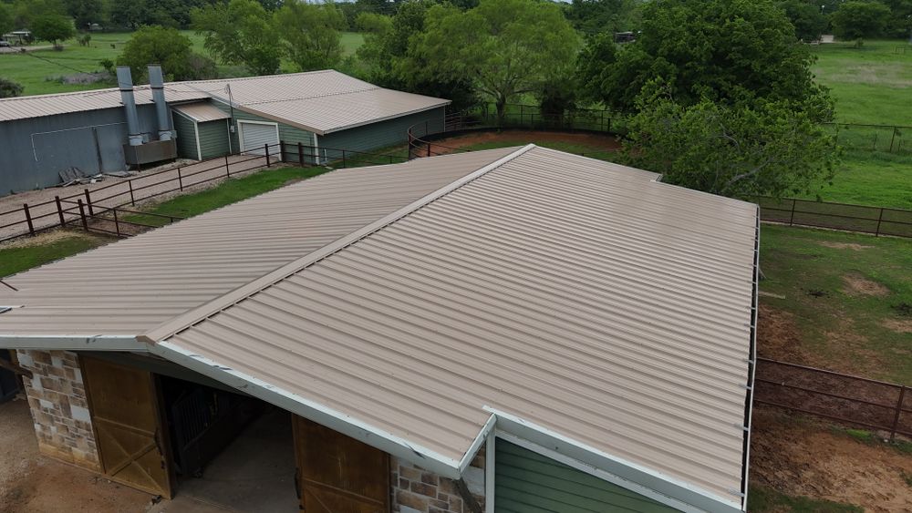 All Photos for Barcenas Roofing & Remodeling in San Saba, TX