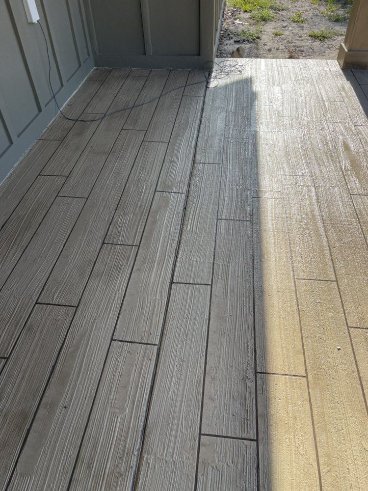 Residential Flooring for Envious coatings in Wildwood, FL