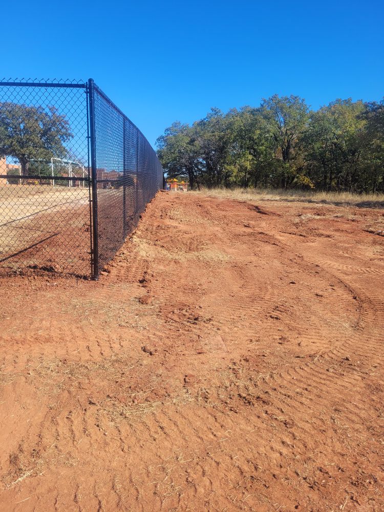 Fencing for Integrity Construction  in Azle, Texas