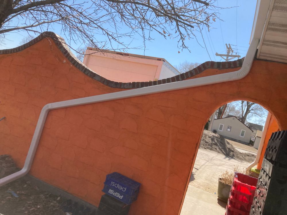 All Photos for The Gutter Man Seamless in Lexington, NE