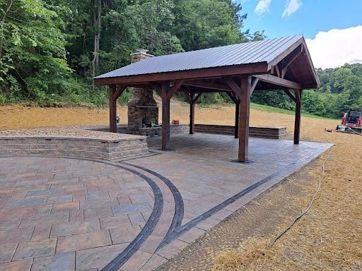 Commercial Snow Plowing for Xtreme landscaping LLC in Cambridge, OH