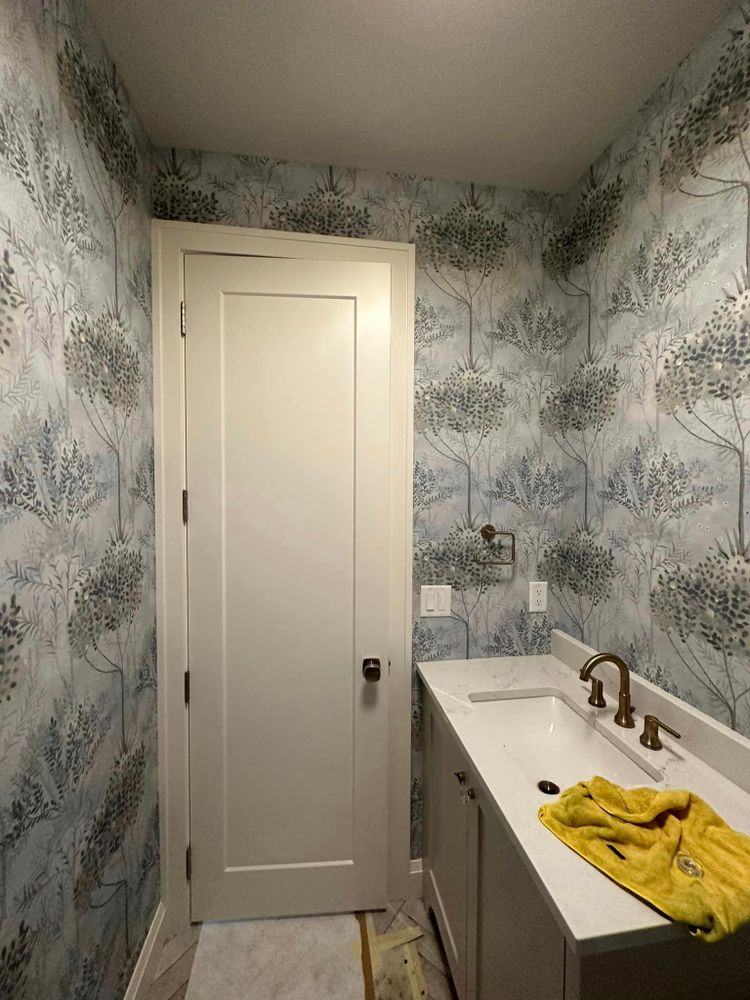 Wallpaper Installation for Distinctive wallcovering & painting  in Minneapolis, MN