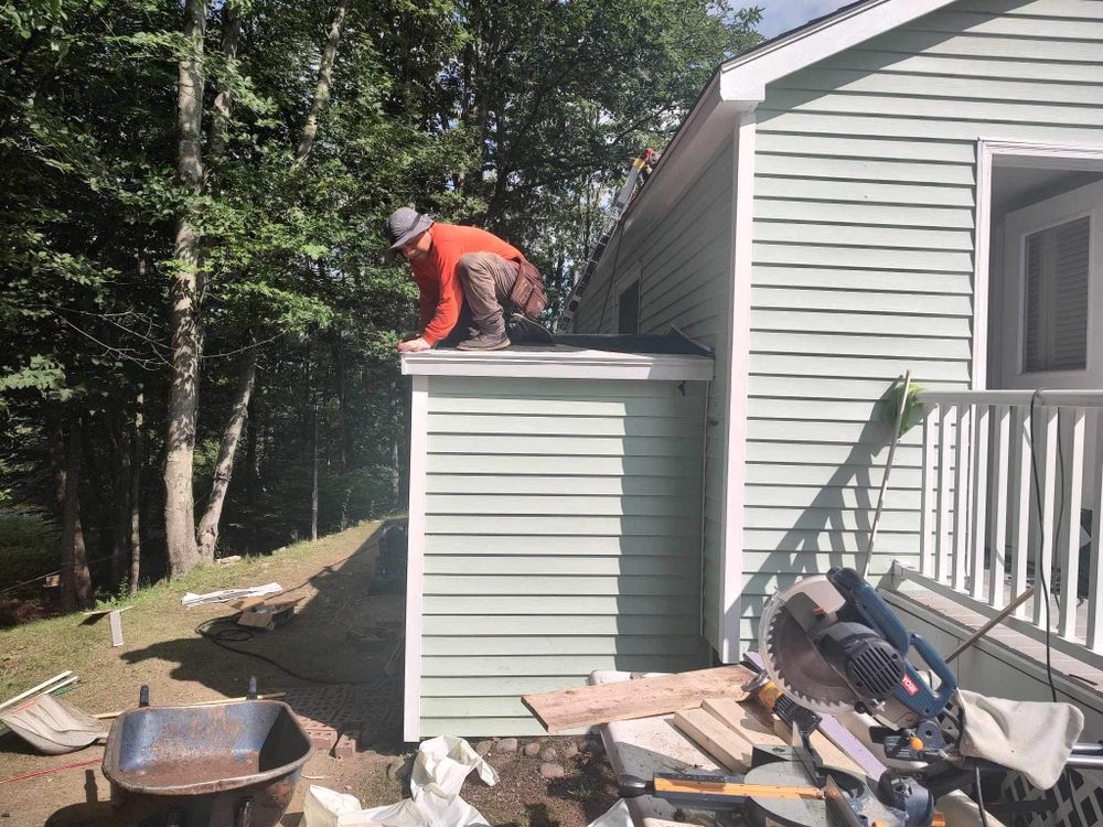 Lind Construction team in East Kingston, NH - people or person